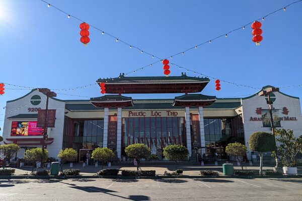 Cao Vị Khanh: Tháng Năm ở Cali